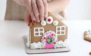 Sprinkle Pop Gingerbread Assemble