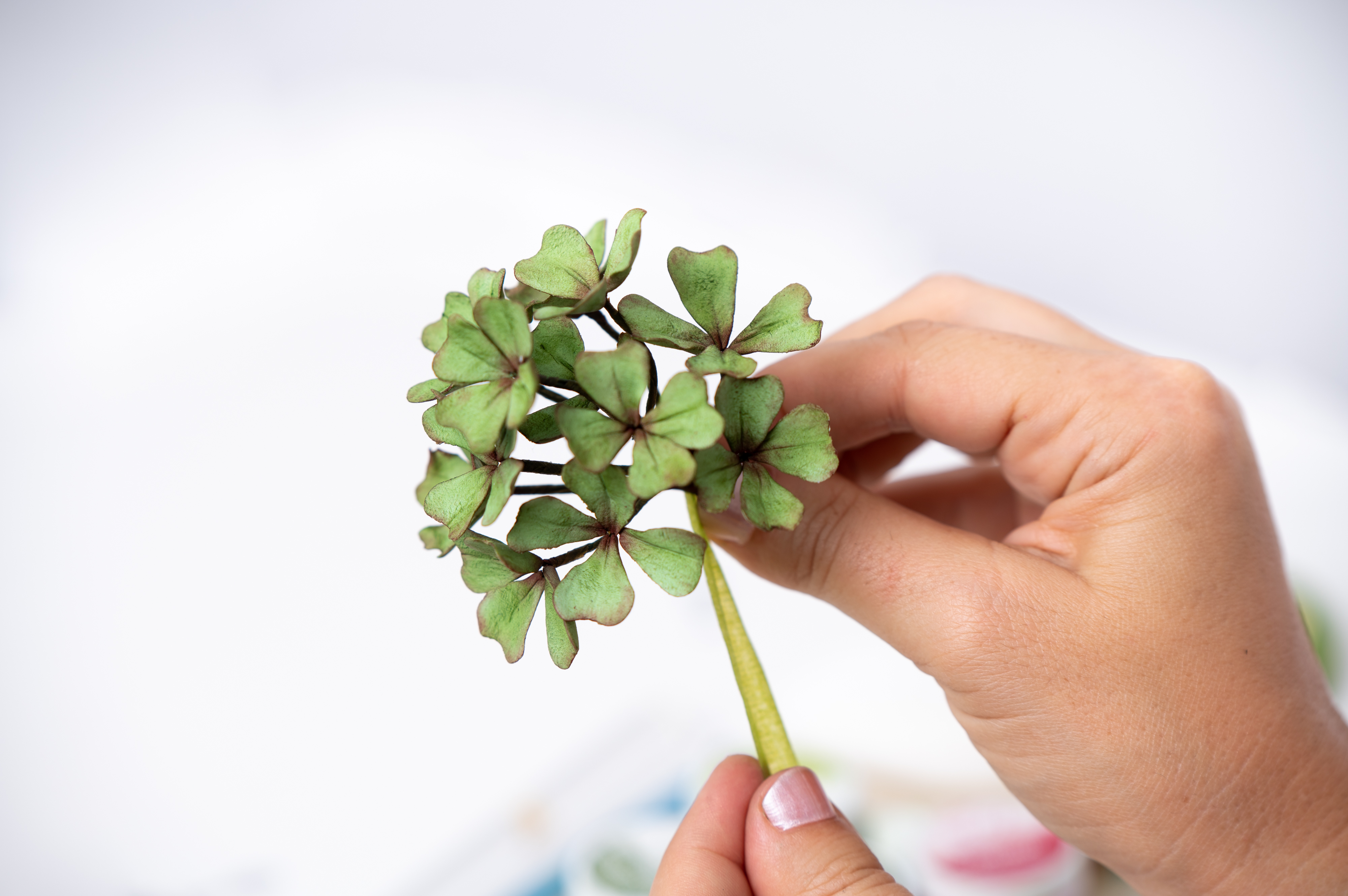 heart-shaped gum paste clover step 5
