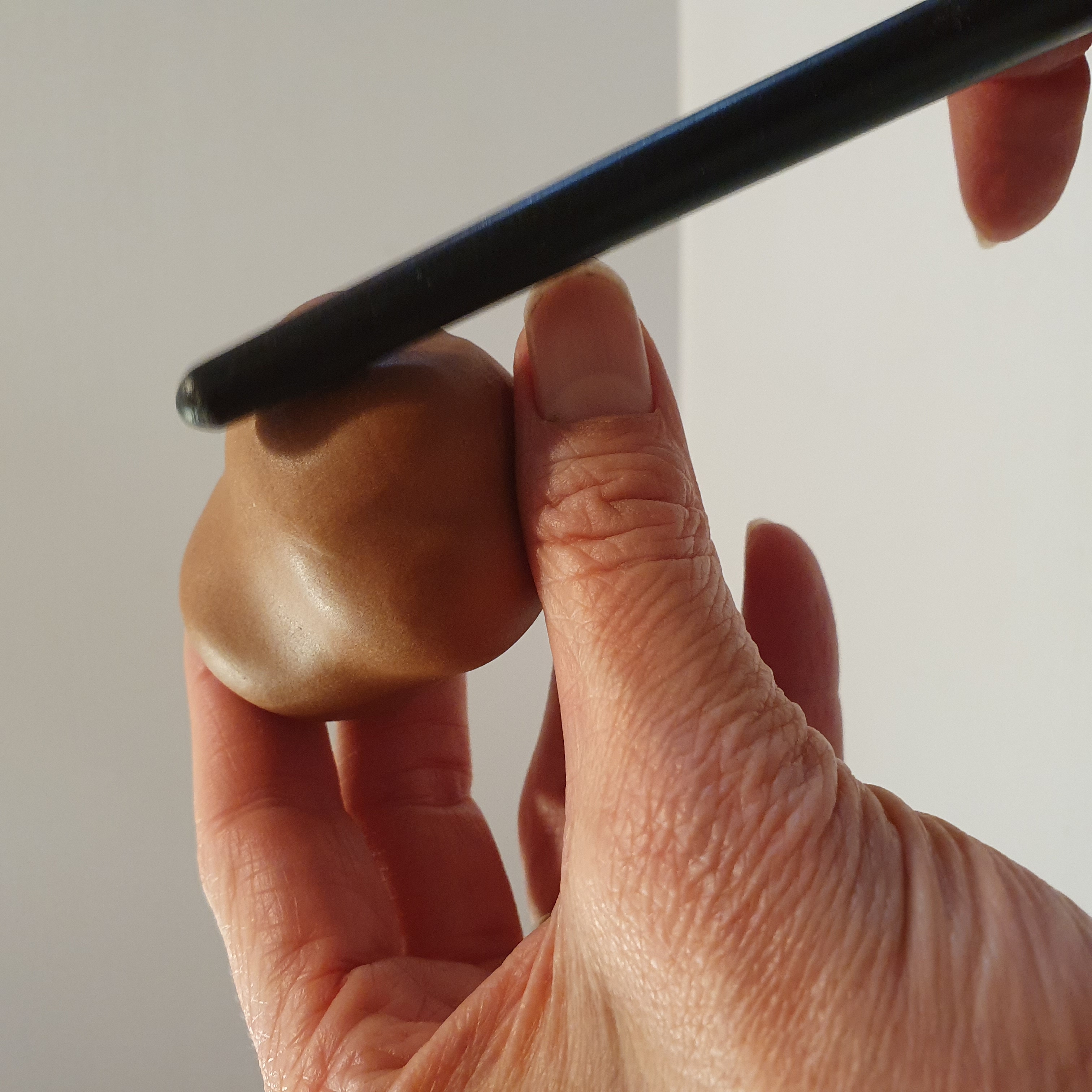 Roly Poly Easter Bunny Cake Topper Tutorial