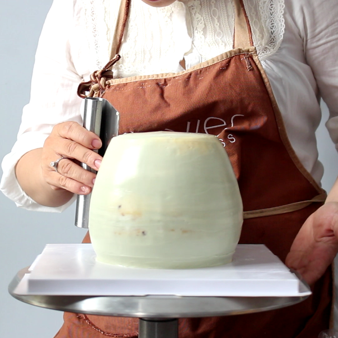 teapot cake carving