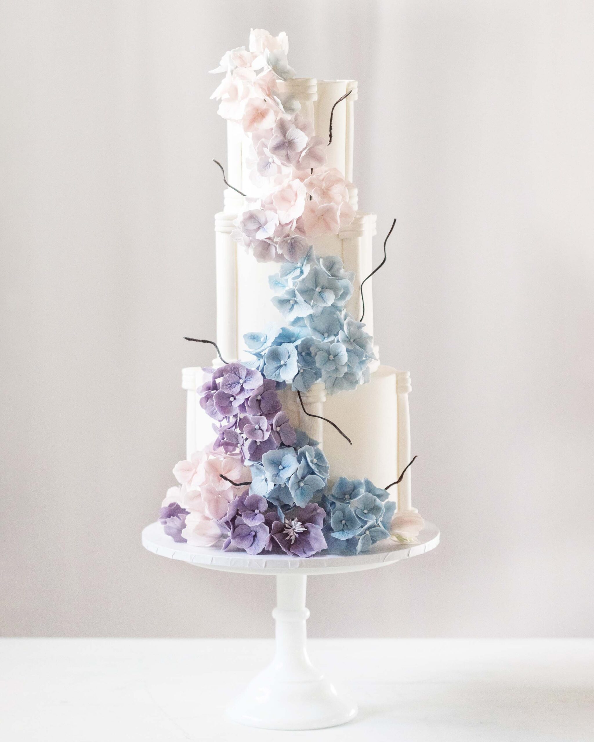 gum-paste hydrangeas on a cake