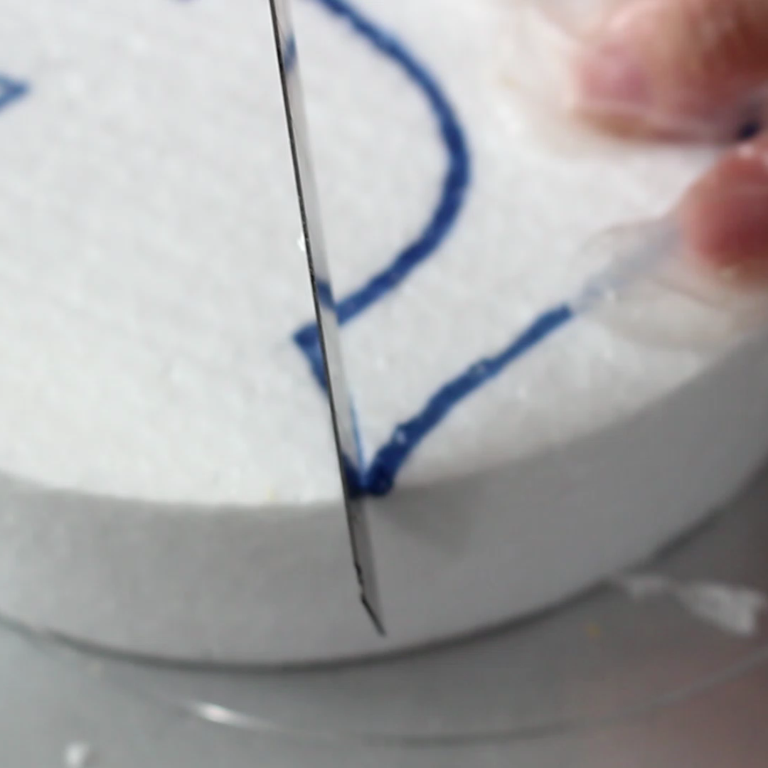 buttercream teapot spout