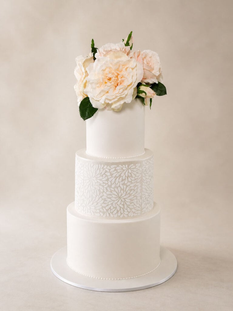 How to Stencil a Cake