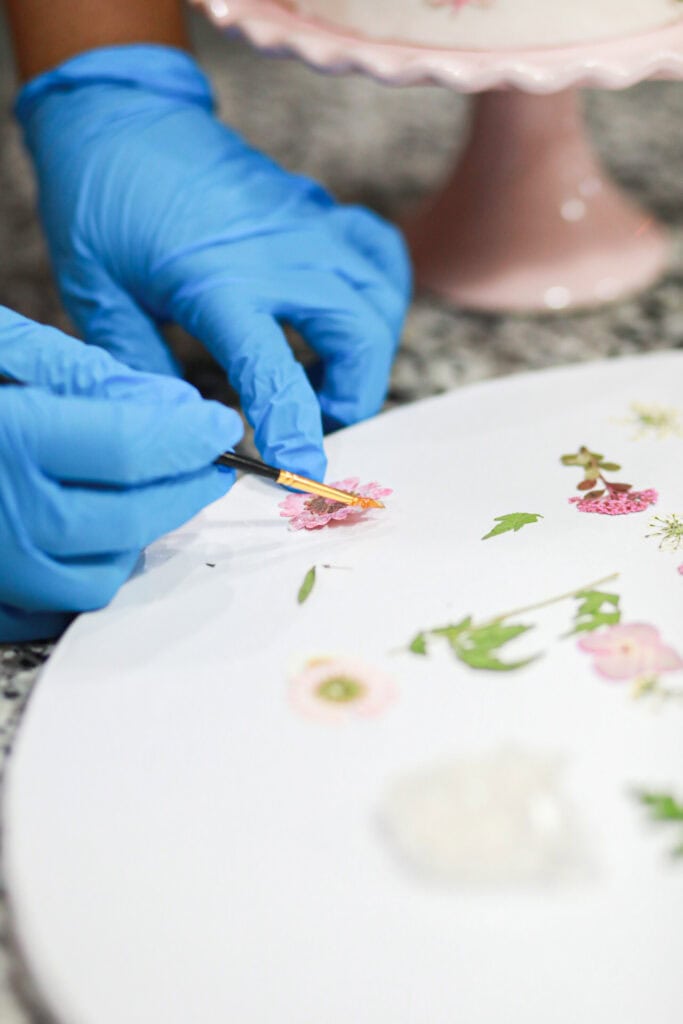pressed flower cake tutorial