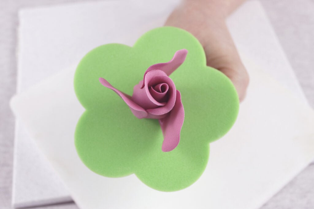 easy gum paste rose