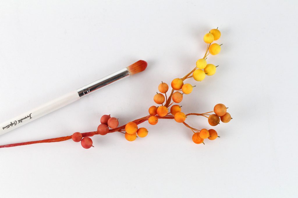 Taping Your Blooms