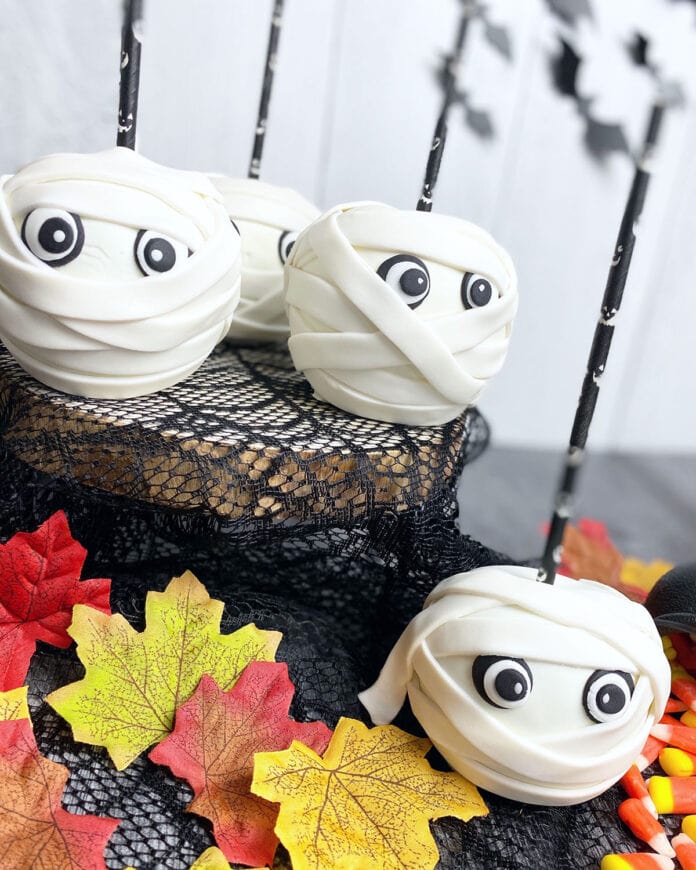 mummy caramel apples mummy caramel apples
